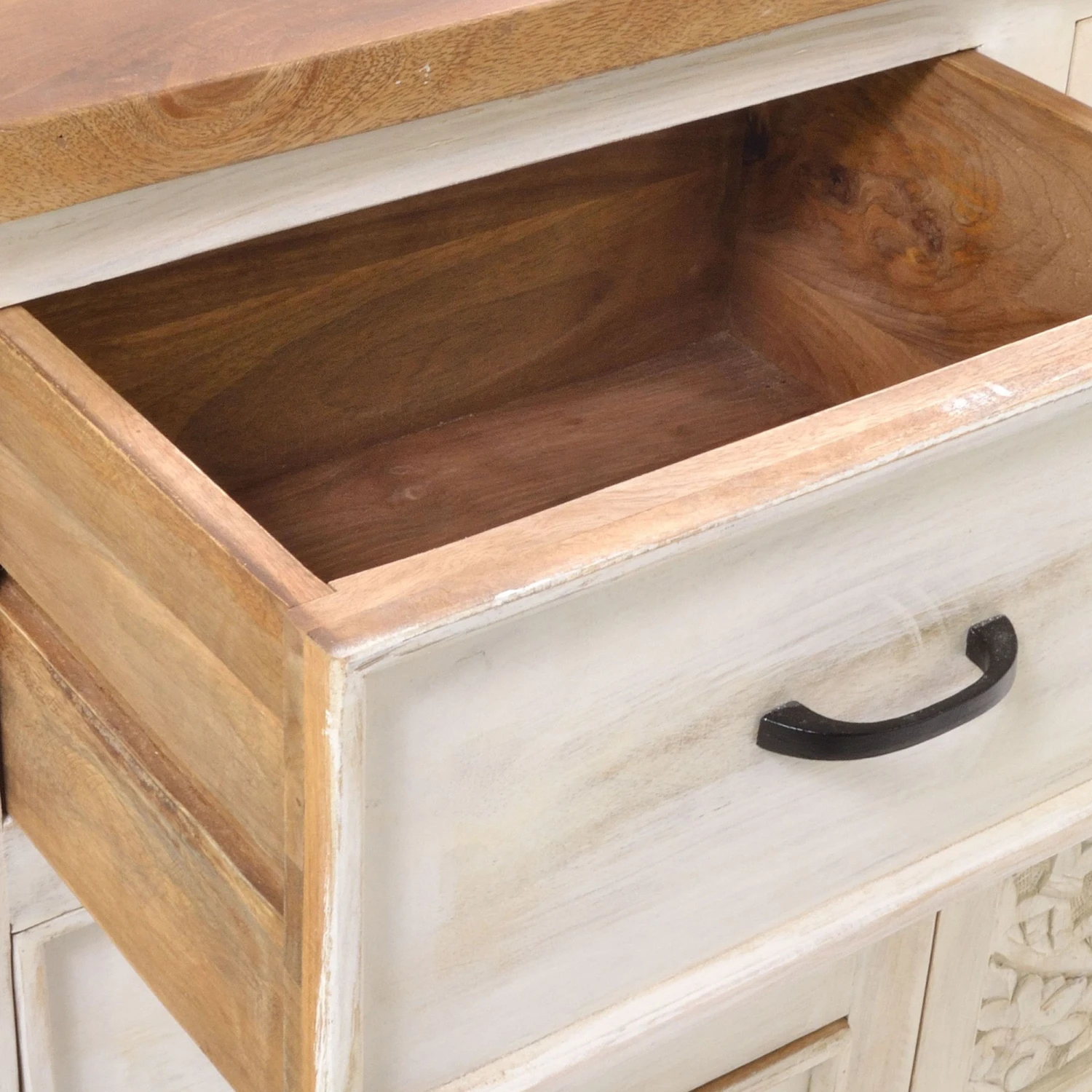 Carved Two Door Three Drawer Sideboard 6 Carved Two Door Three Drawer Sideboard - Image 6