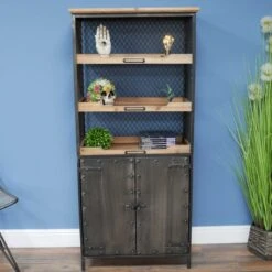 Industrial 3 Tier Metal Display Cabinet