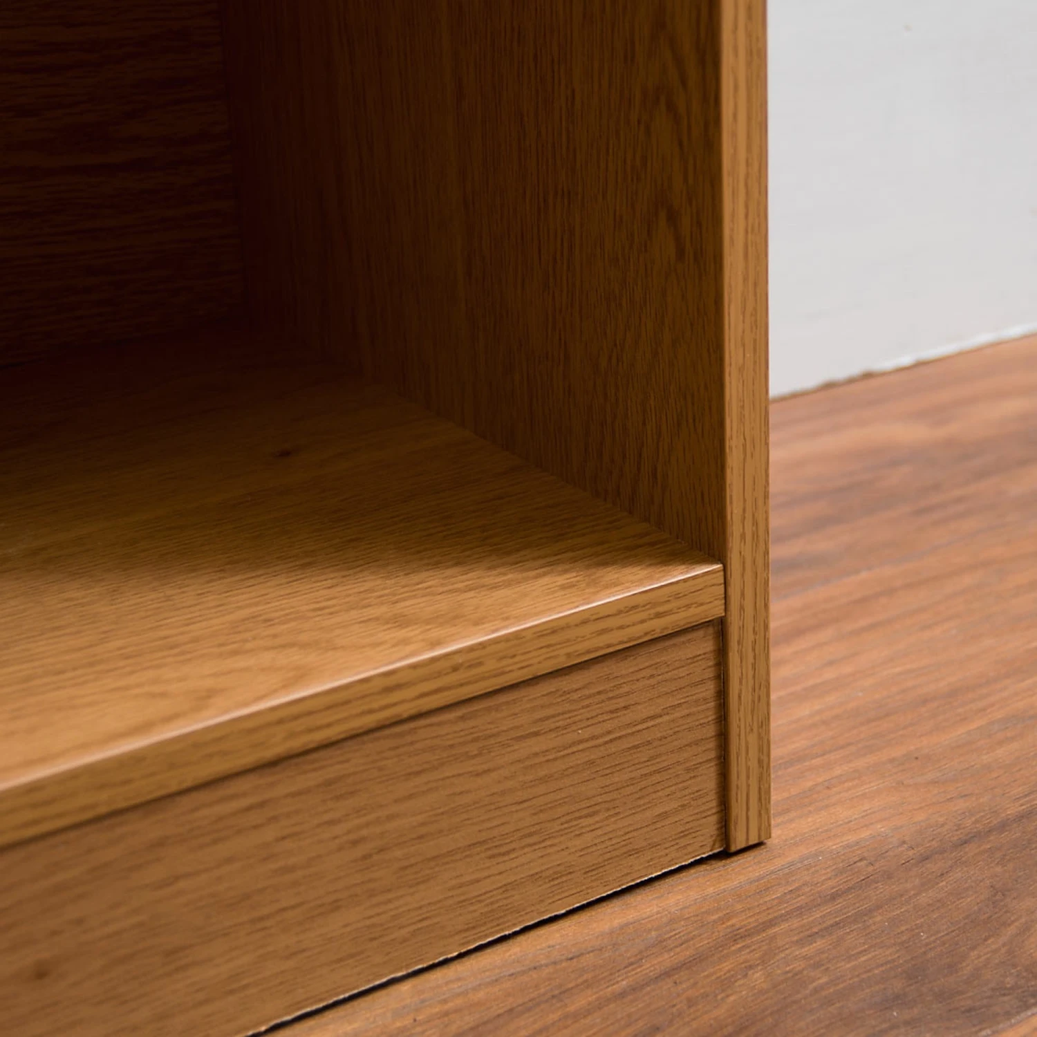 Oak 3 Tier Bookcase 6 Oak 3 Tier Bookcase - Image 6