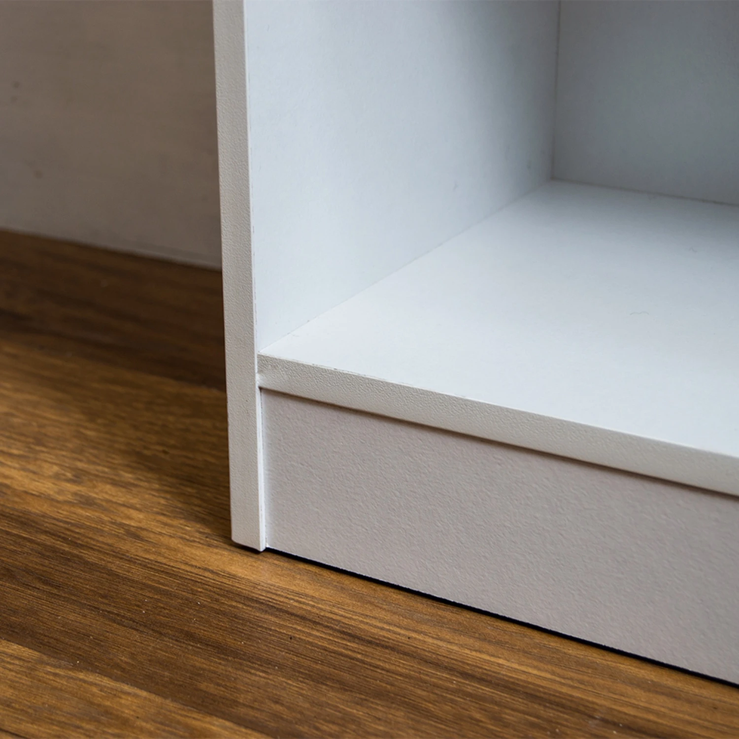 White 4 Tier Bookcase 7 White 4 Tier Bookcase - Image 7